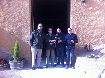 El Diputado de Agricultura se interesa por las necesidades de varias bodegas alpujarreñas