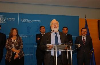 Arias Cañete anuncia un gran Pacto Nacional del Agua como uno de los grandes retos del Ministerio