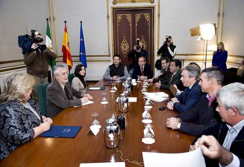 Griñán establece con el sector hortofrutícola una unidad de acción ante el próximo acuerdo entre la UE y Marruecos