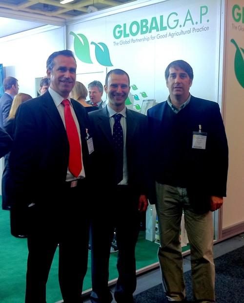 Agrocolor acompaña a sus empresas certificadas a Fruit Logística para defender la calidad y seguridad de sus frutas y hortalizas