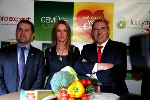 Éxito de asistencia en los actos de presentación de la campaña We Care, You Enjoy en Fruit Logistica