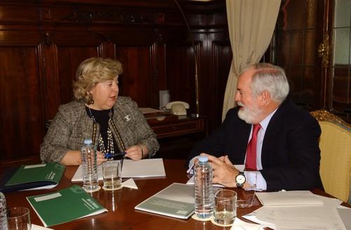 Aguilera lamenta que el Gobierno no haya querido frenar el acuerdo con Marruecos pese a la mayoría del PP en Europa