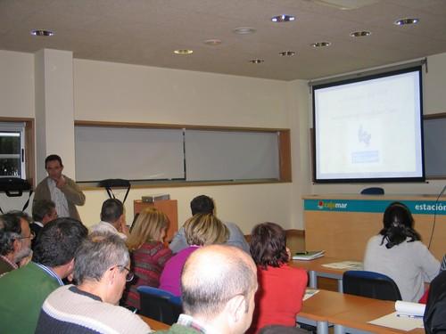 La Fundación Cajamar organiza una jornada sobre 'Manejo y técnicas de cultivo en uva de mesa apirena: poda invernal'