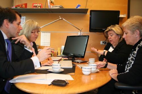 Aguilera traslada al Parlamento Europeo propuestas para que la reforma de PAC y PPC atiendan las necesidades de Andalucía