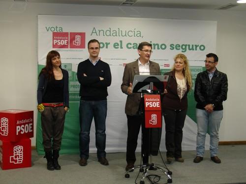 Sánchez Teruel lamenta que ni Arenas ni Arias Cañete hayan movido “un solo músculo” por defender nuestra agricultura