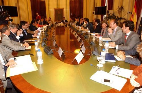 El Ministerio de Agricultura, Alimentación y Medio Ambiente anuncia la primera batería de medidas paliativas contra la sequía
