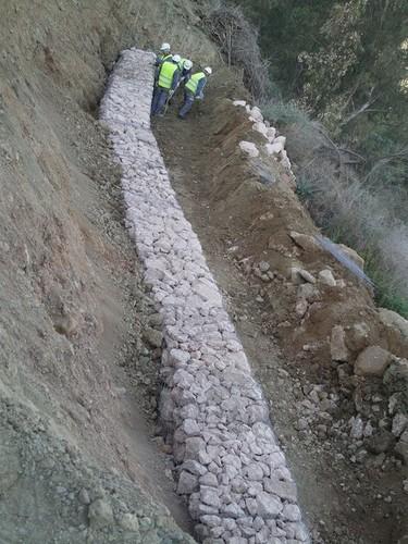 La Junta de Andalucía realiza obras de mejora en tres caminos rurales de Canjáyar