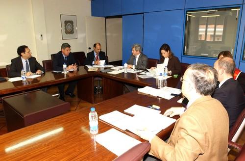 Fernando Burgaz traslada a las Cooperativas Agroalimentarias 'su  apuesta por preservar la imagen de calidad del aceite de oliva'