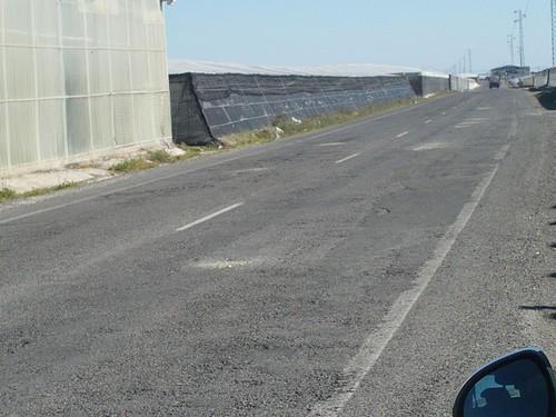 La Consejería de Agricultura ha iniciado hoy las obras de mejora de los caminos rurales El Lote y El Alcor, en El Ejido