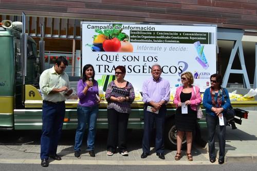 CERES informa a los ciudadanos del peligro de consumir productos transgénicos