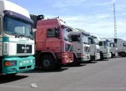 Empresas almerienses de transporte agrícola se ven obligadas a retornar sus camiones vacíos por la reducción del consumo en España