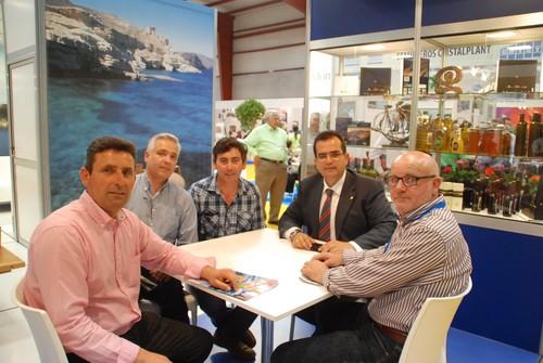 La Unión de Uniones continúa su gira de presentaciones oficiales con una reunión con el alcalde de Níjar