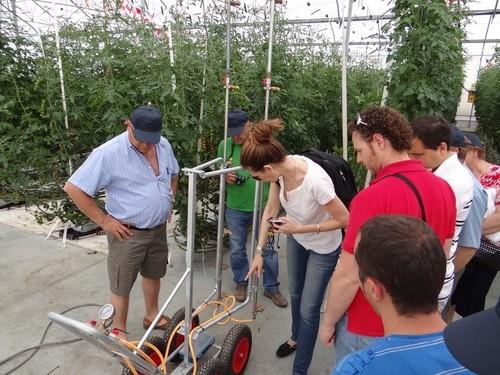 Más de 300 agricultores aprenden el uso eficiente de fitosanitarios