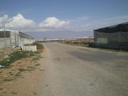 La Junta finaliza las obras de mejora de los caminos rurales Solera y La Torrecilla, en La Mojonera