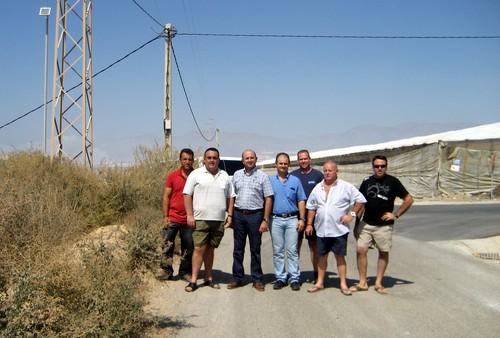 El concejal de Agricultura del Ayuntamiento de El Ejido se ha reunido con agricultores de Balerma para priorizar actuaciones de adecuación, saneamiento y limpieza de las zonas rurales