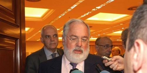 Arias Cañete aboga por un mecanismo nacional de apoyo a la integración cooperativa “y conseguir que los productores puedan concentrar la oferta”