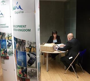 Las empresas agroalimentarias almerienses LQA Thinking Organic y Natural Crunch acuden a Londres de la mano de EXTENDA
