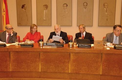 La mayoría de los ministros de Agricultura europeos sugieren a la Comisión que prorroguen la PAC actual a todo 2014