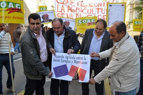 COAG informa a los agricultores sobre movilizaciones si Cañete convoca el Comité Hispano-Marroquí de frutas y hortalizas