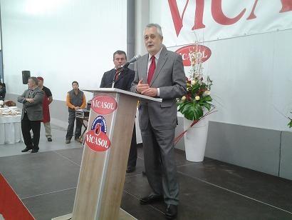 Griñán destaca la capacidad de esfuerzo, innovación y trabajo de Almería y señala a la provincia como una de las tierras más admirables de Andalucía