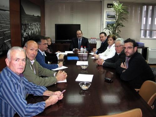 ASAJA traslada al delegado de Agricultura la 'necesidad' de que se pongan en marcha las ayudas para modernizar fincas