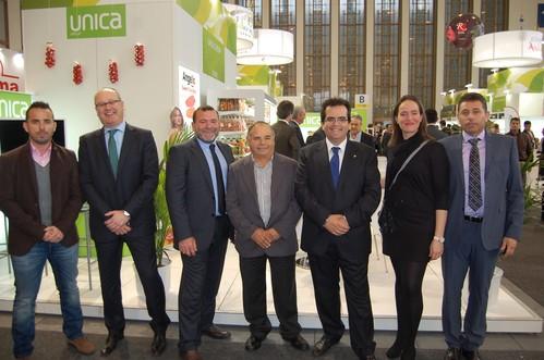 El alcalde de Níjar apoya la actividad de los empresarios nijareños en Berlín
