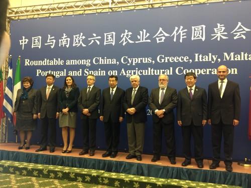 Arias Cañete asegura que España comparte con China la visión estratégica del sector agroalimentario