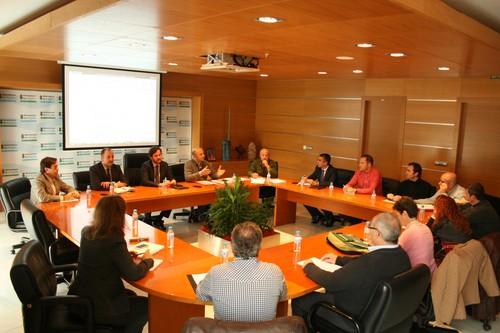El COMITRA da luz verde al proyecto para la transformación de excedentes hortofrutícolas en alimento para ganado