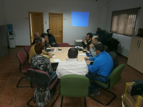 El municipio de El Ejido da a conocer su proyecto de ensilado a ganaderos de ovino de España