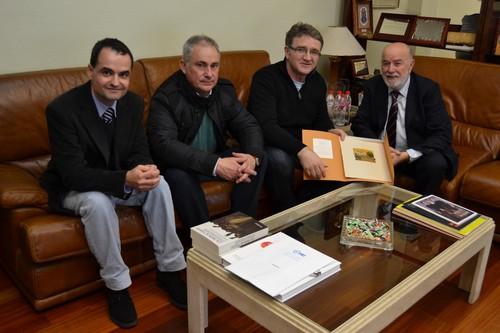 La Universidad de California en Davis visita el Centro de Investigación en Biotecnología Agroalimentaria de la UAL