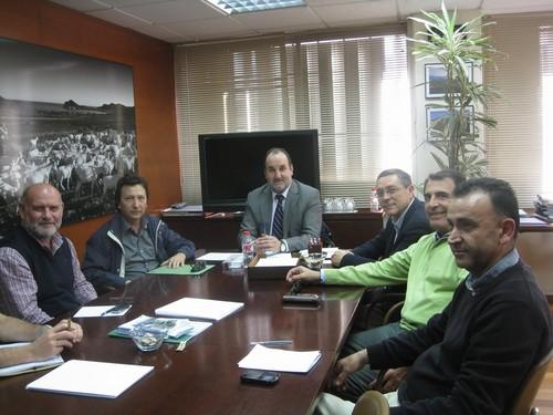 El delegado territorial de la Consejería de Agricultura confía en que pronto se inicie el proyecto del túnel de desagüe que solucione definitivamente los problemas de la balsa del Sapo