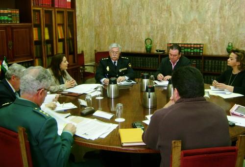 El PSOE pide a Ayuntamiento y Subdelegación un plan específico de seguridad contra los robos agrícolas en Adra