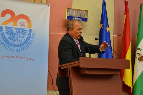 El director de Marketing de productos frescos del gigante alemán Edeka pide que las hortalizas de Almería tengan “más sabor”