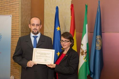 Un proyecto de ganado porcino con las últimas tecnologías de energía solar y domótica, obtiene el Premio al Mejor Trabajo Final de Carrera del 2013