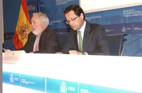 Arias Cañete: “España finaliza 2012 con un récord histórico del saldo exterior agroalimentario y una mejora de la Renta Agraria”