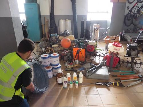 La Guardia Civil practica 7 detenciones y recupera material procedente de 10 robos cometidos en explotaciones agrícolas