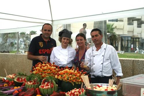 300 kilos de frutas y hortalizas darán sabor y color el sábado a la degustación de ‘1001 Gazpachos’ en Almerimar