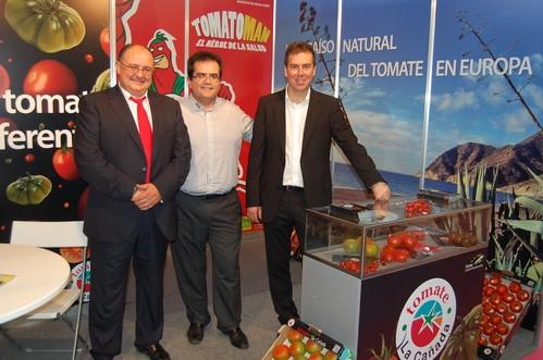 El alcalde de Níjar acude a 'Andalucía Sabor' para apoyar al tejido productivo agrícola de la localidad