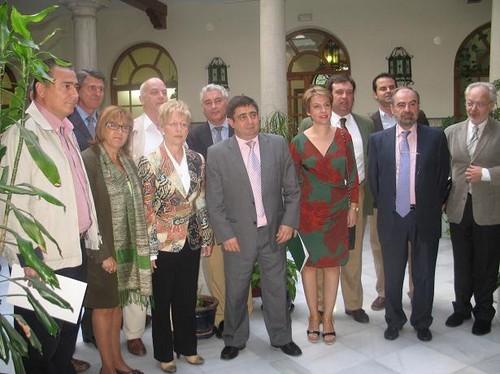 El aforo del olivar 2013-2014 prevé un 32% más de aceite respecto a la media de las últimas cinco campañas