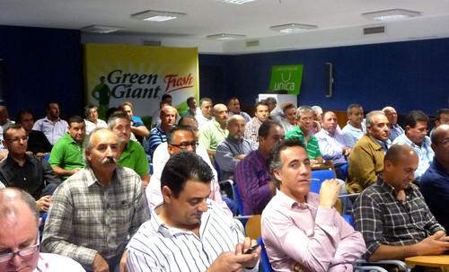 Unica Group premia a los agricultores con mejores productos durante su Asamblea