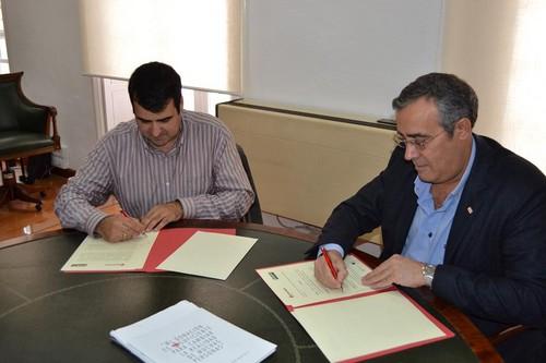 Cruz Roja Almería y COAG firman un convenio de colaboración en materia de empleo
