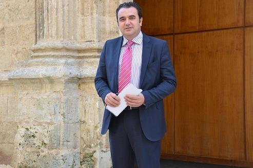 El PP pide la comparecencia de Víboras para que informe sobre los daños ocasionados por el granizo en El Ejido y las ayudas que concederá la Junta