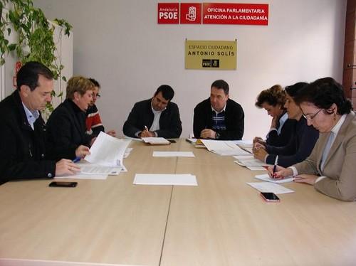 El PSOE traslada a las organizaciones agrarias sus iniciativas en defensa de los afectados por el granizo en El Ejido