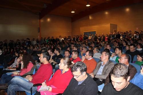 Más de 400 personas han asistido a la jornada técnica organizada por la Junta sobre el virus del ‘Tomato leaf curl New Delhi’