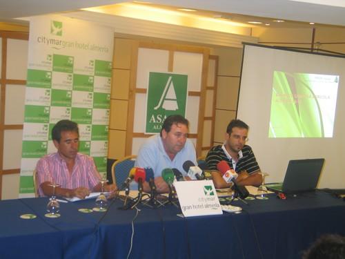 ASAJA informa de que desde enero las declaraciones fiscales de los autónomos ante Hacienda deben realizarse por vía telemática