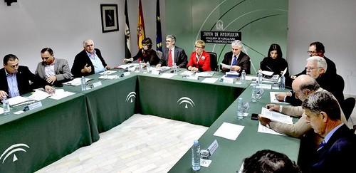 Víboras ve inaceptable la última propuesta del Ministerio sobre la PAC, que haría perder a Andalucía entre 458 y 724 millones