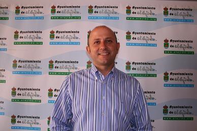 El Ayuntamiento de El Ejido muestra su satisfacción porque los agricultores ya cuentan con dos puntos para la recogida y gestión de la totalidad de los plásticos procedentes del campo