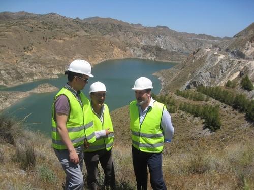 El pantano de Cuevas del Almanzora cierra el año 2013 con 25,4 hectómetros cúbicos de agua, un 15,7% de su capacidad