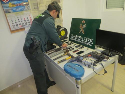 La Guardia Civil practica 4 detenciones y esclarece 12 robos y hurtos cometidos en su mayoría en instalaciones agrícolas