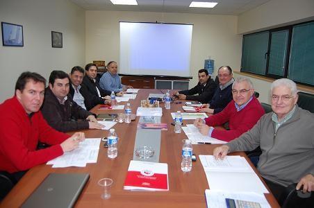 El Consejo Regulador de la IGP Tomate La Cañada perfila su estrategia de marketing para 2014
